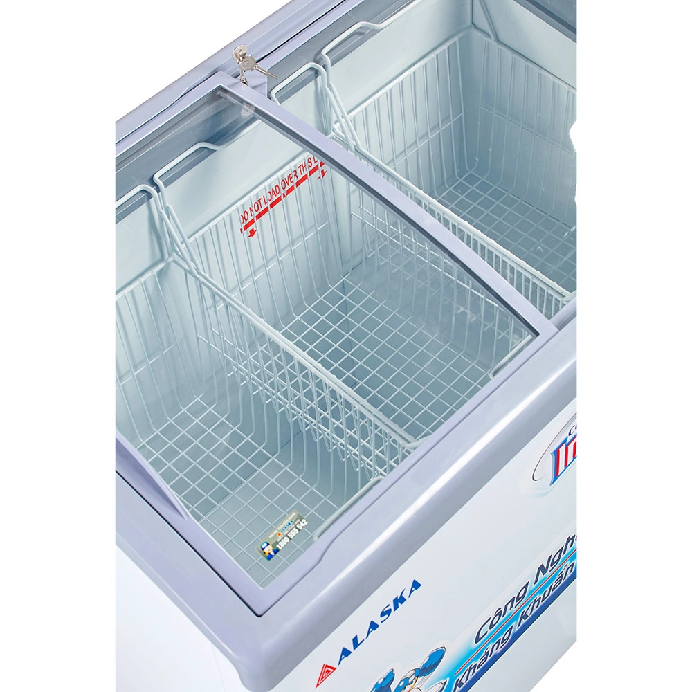 Tủ Đông Kính Cong Alaska KC-210C (300 Lít) Trưng Bày